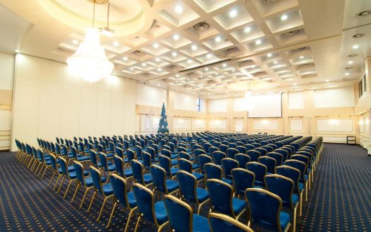 Hotel cu restaurant in Botosani, Str. Cuza Voda