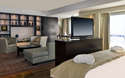 Hotel cu restaurant in Botosani, Str. Cuza Voda