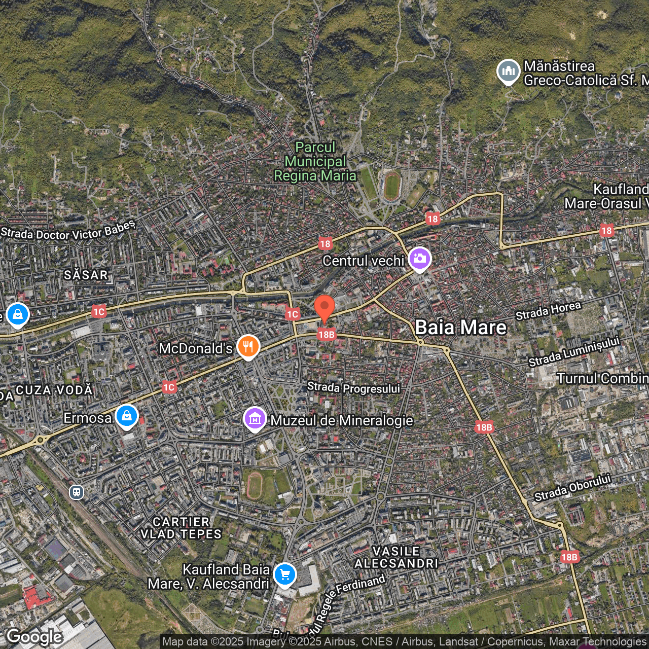 Cladire birouri cu teren 5.700 mp Baia Mare Maramures